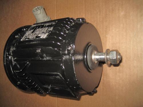 22003384.jpg