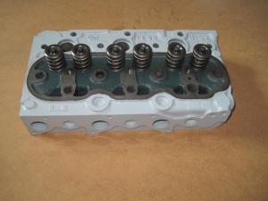 Zylinderkopf Carrier D950 ; 942022 remanufactured