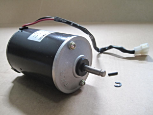 Condenser fan motor (Bus) 24V ; 28.02.10.015 replacement