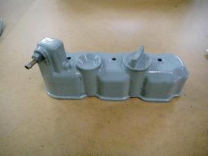 Pokrywa zaworów silnika Carrier D950 ; 942046 używana